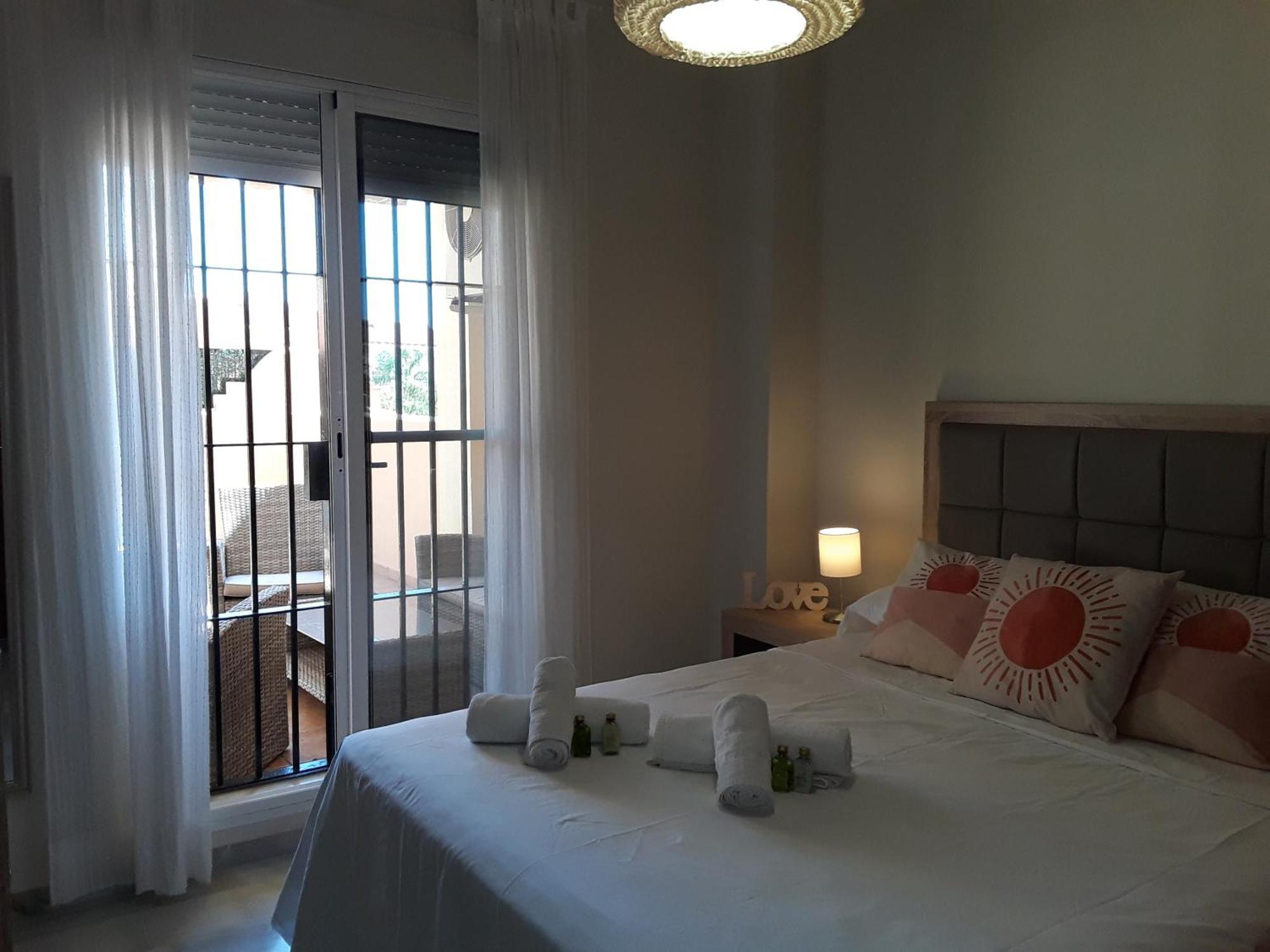 Whydhand Resorts Apartments ,Pools And Lovely Terrace Fuengirola Extérieur photo
