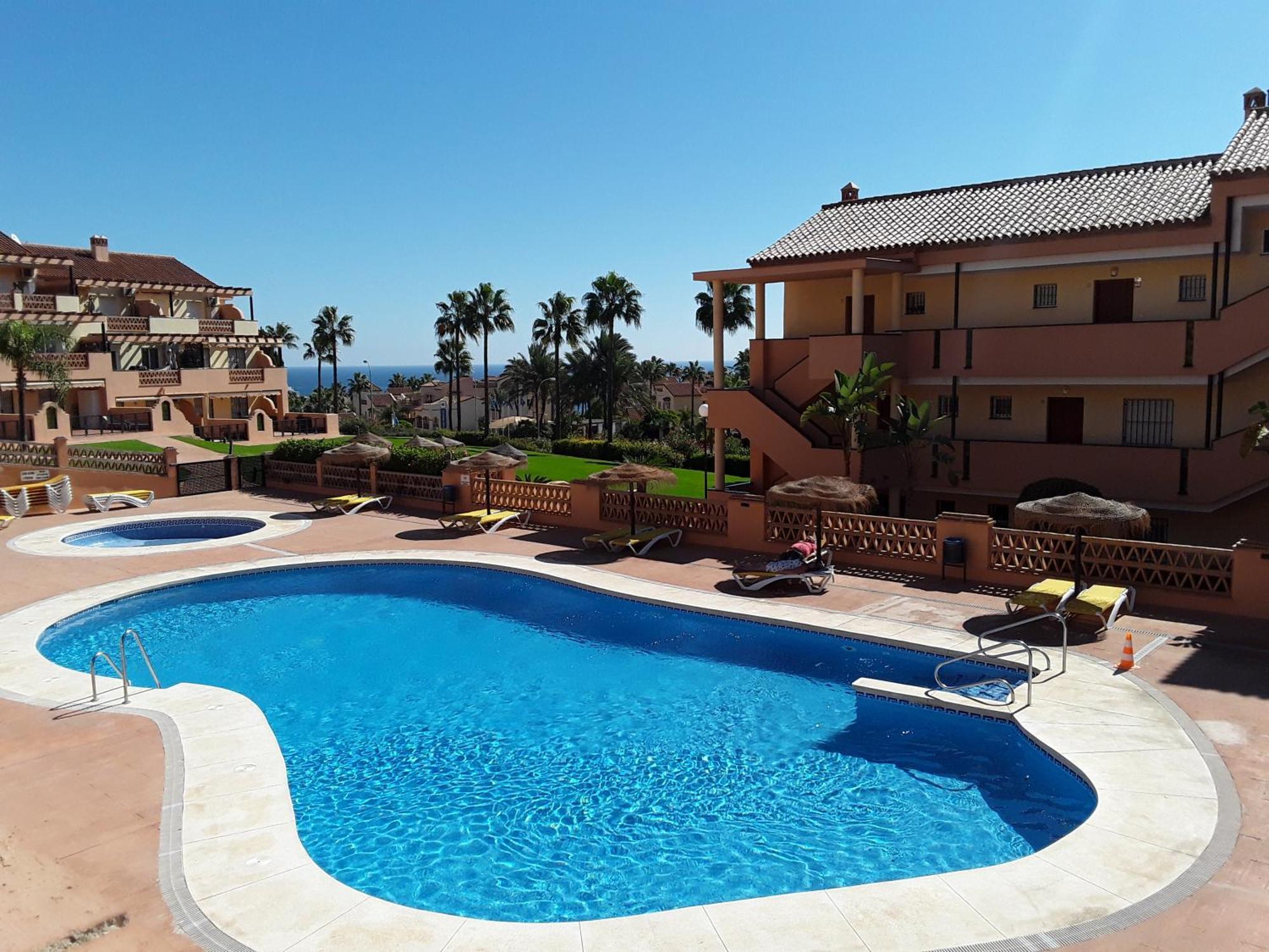 Whydhand Resorts Apartments ,Pools And Lovely Terrace Fuengirola Extérieur photo