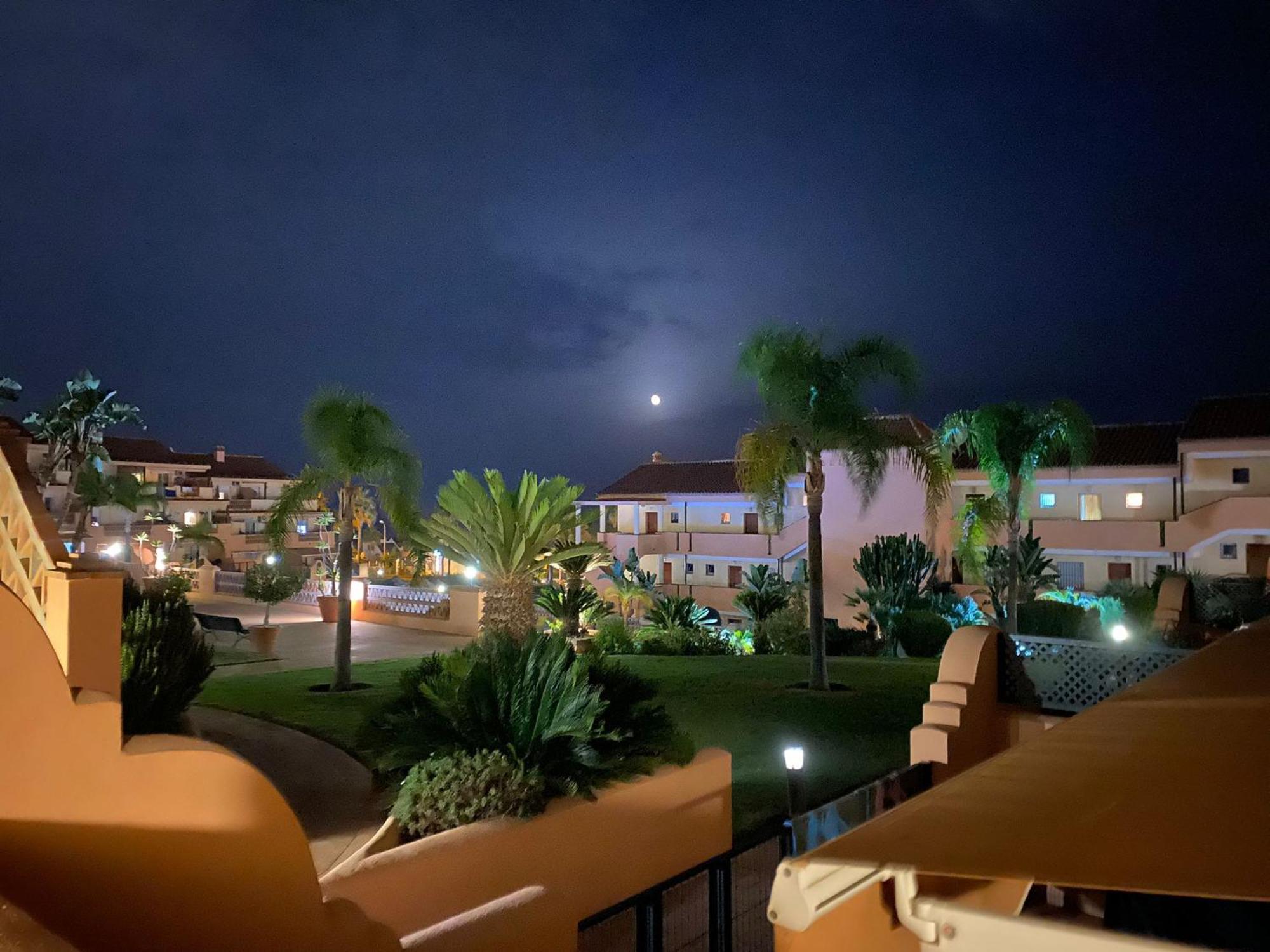 Whydhand Resorts Apartments ,Pools And Lovely Terrace Fuengirola Extérieur photo